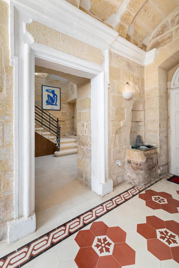Traditional & Modern Maltese Townhouse - Rooftop Terrace And Sea Views, Close To Birgu Waterfront Cospicua Buitenkant foto