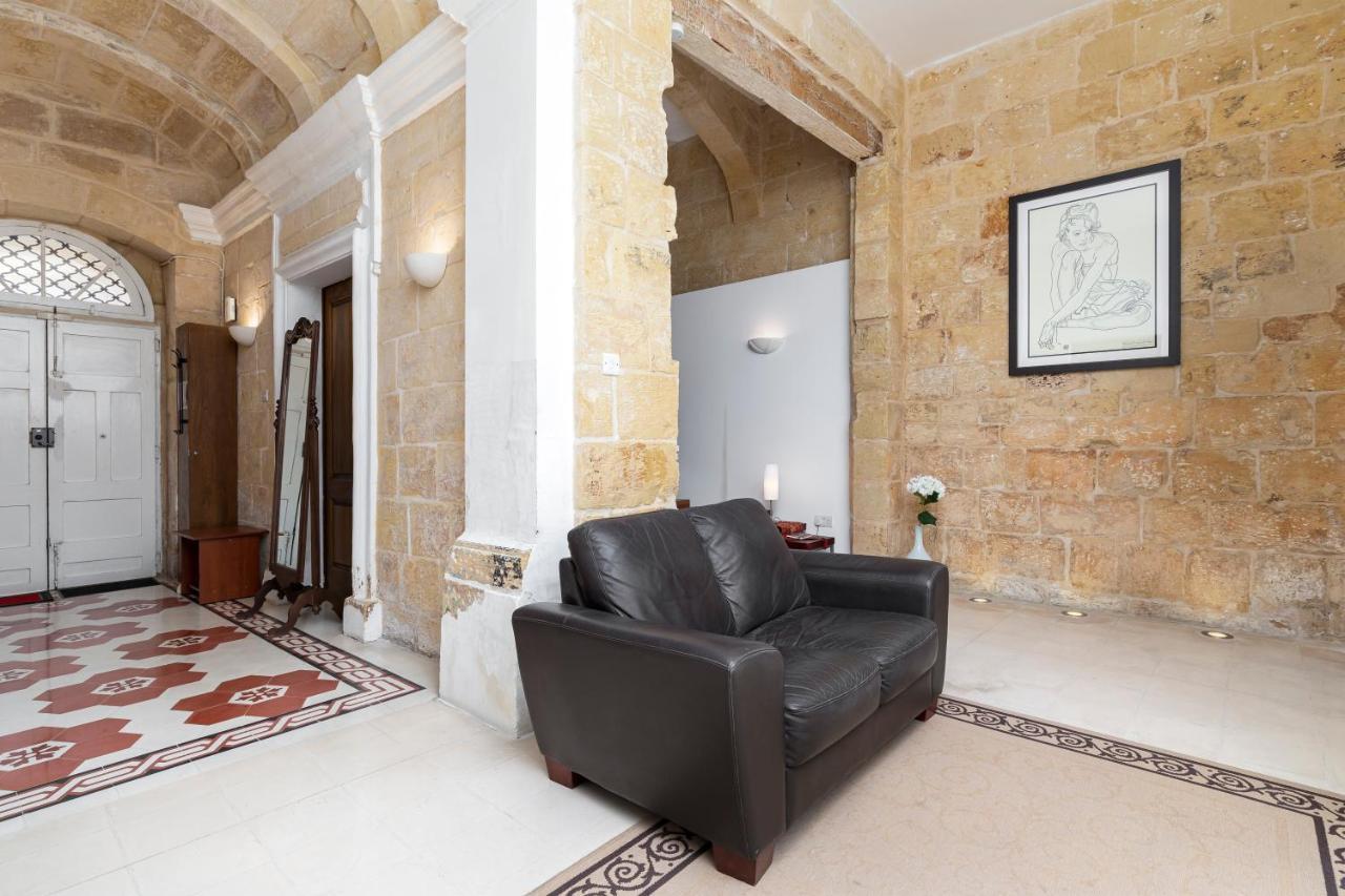 Traditional & Modern Maltese Townhouse - Rooftop Terrace And Sea Views, Close To Birgu Waterfront Cospicua Buitenkant foto