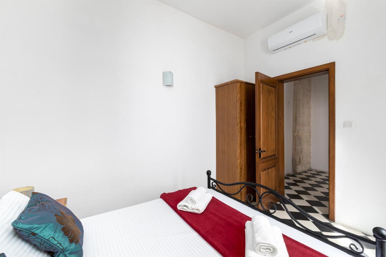 Traditional & Modern Maltese Townhouse - Rooftop Terrace And Sea Views, Close To Birgu Waterfront Cospicua Buitenkant foto