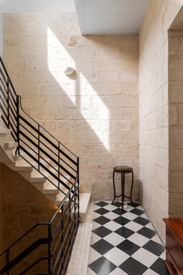 Traditional & Modern Maltese Townhouse - Rooftop Terrace And Sea Views, Close To Birgu Waterfront Cospicua Buitenkant foto