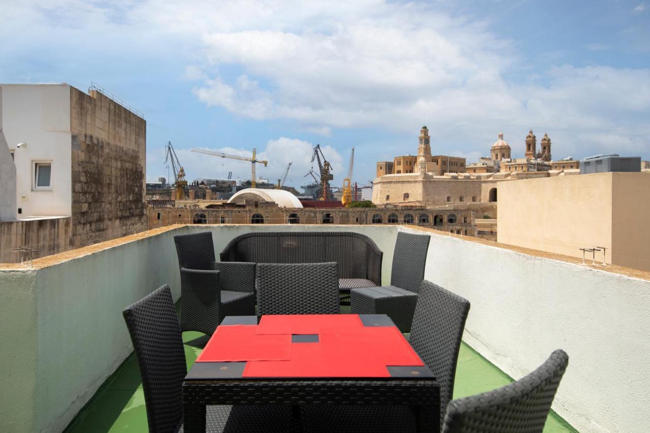 Traditional & Modern Maltese Townhouse - Rooftop Terrace And Sea Views, Close To Birgu Waterfront Cospicua Buitenkant foto
